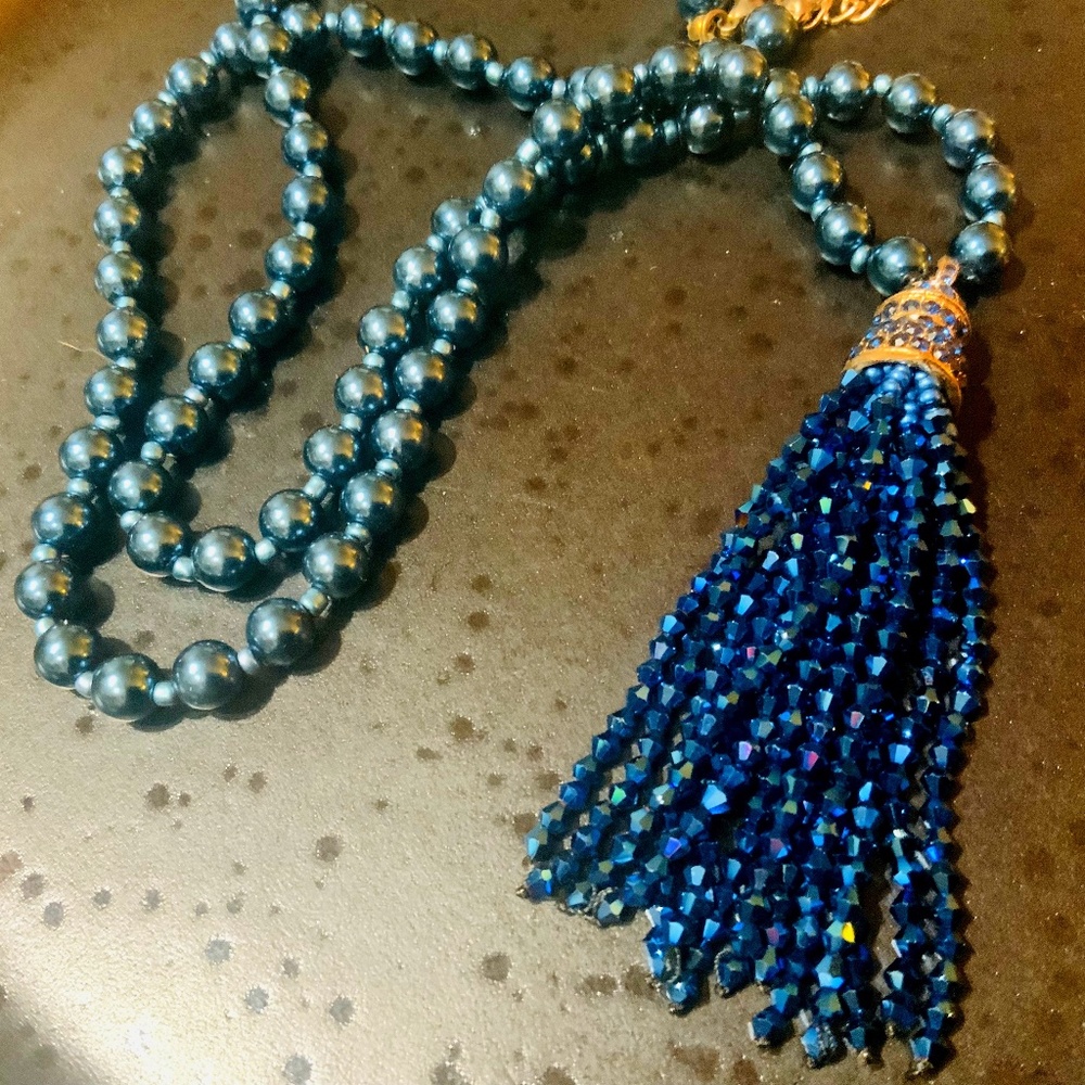 Iridescent Blue BEADED Tassel Necklace  ⭐️ STUNNING Vintage -circa 1970s